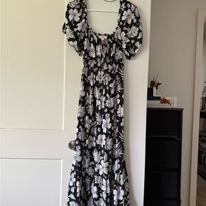 Rip Curl Black and White Floral Maxi Dress